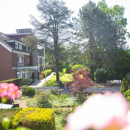 Hotel-Pension Haus Holtdirk リップシュタット エクステリア 写真