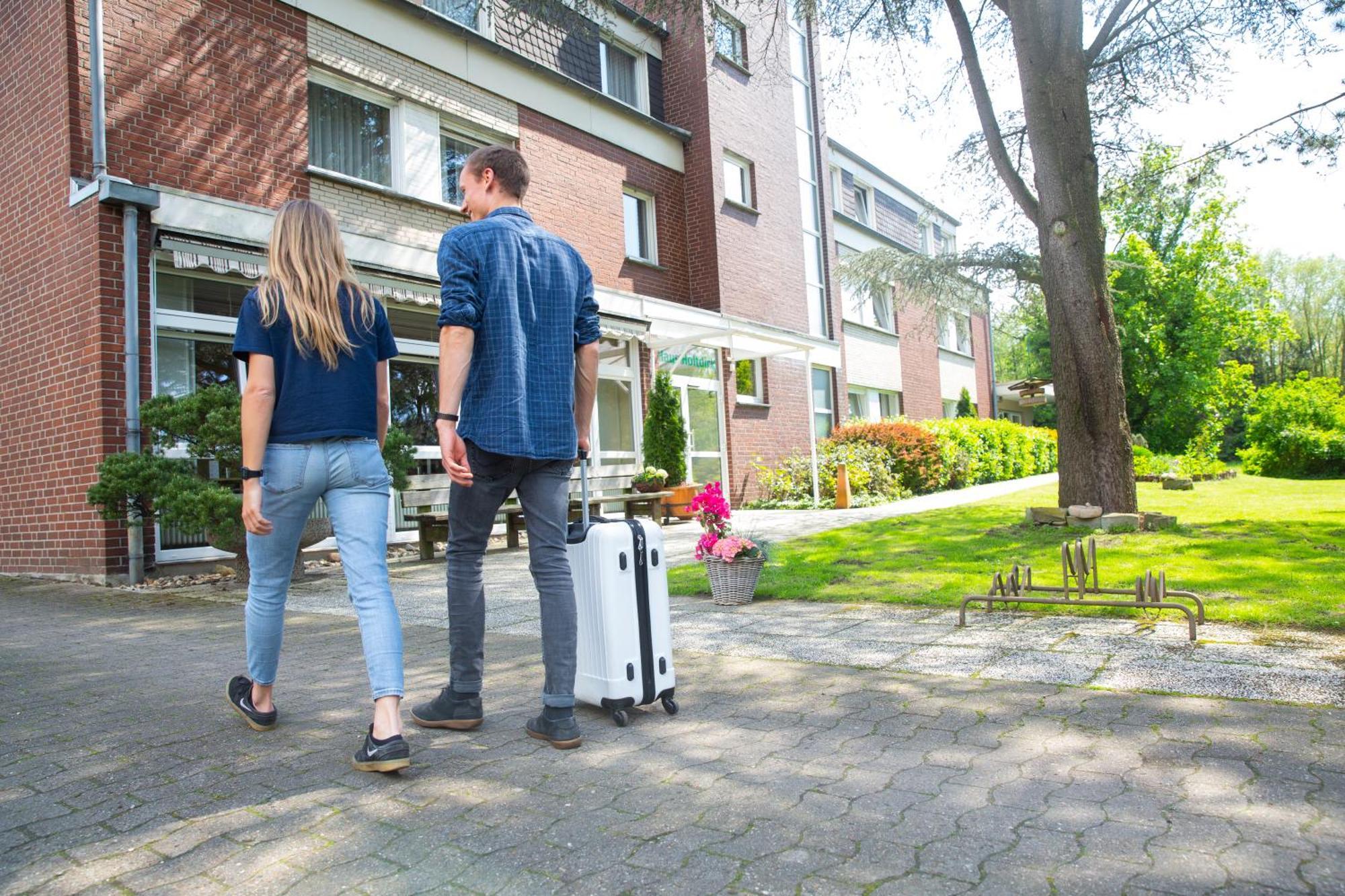 Hotel-Pension Haus Holtdirk リップシュタット エクステリア 写真